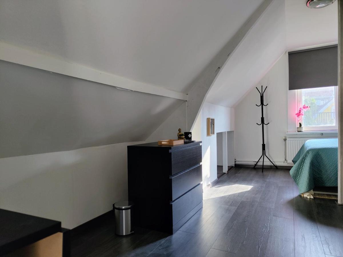 The Diesel Bed And Breakfast Rotterdam Exteriér fotografie