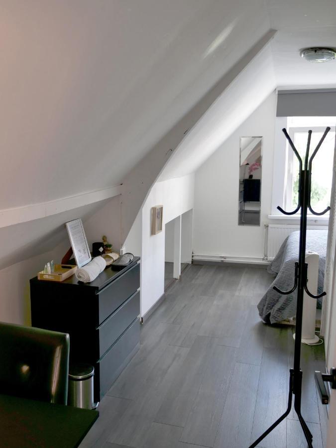 The Diesel Bed And Breakfast Rotterdam Exteriér fotografie