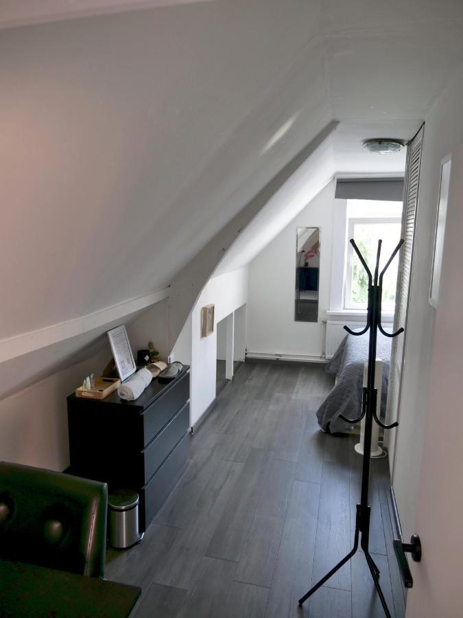 The Diesel Bed And Breakfast Rotterdam Exteriér fotografie